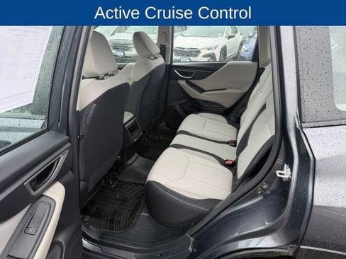 Used 2024 Subaru Forester AWD/4WD image 10