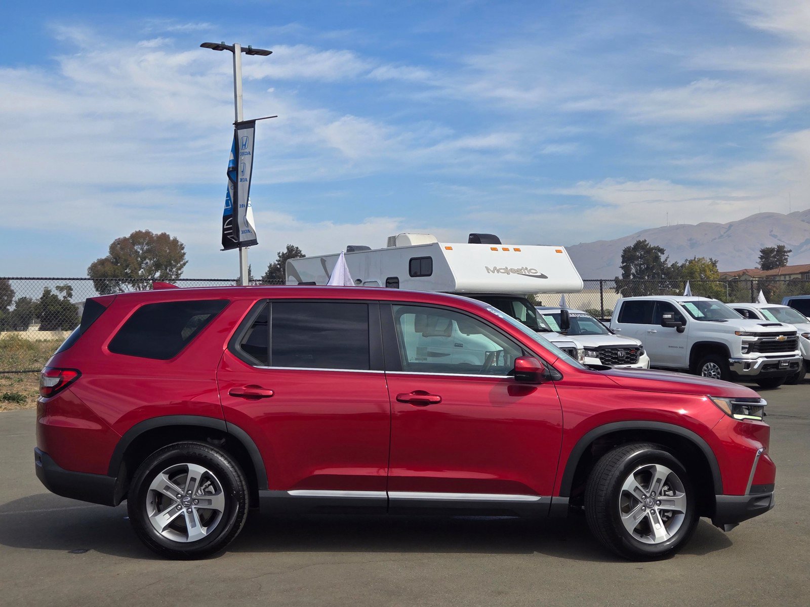 Certified 2025 Honda Pilot EX-L image 8
