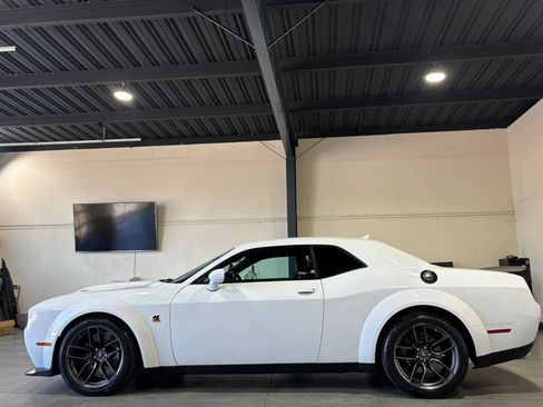 Used 2021 Dodge Challenger R/T Scat Pack RWD image 8
