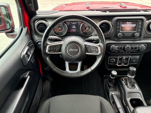 Used 2020 Jeep Gladiator Sport w/ Quick Order Package 24S AWD/4WD image 17