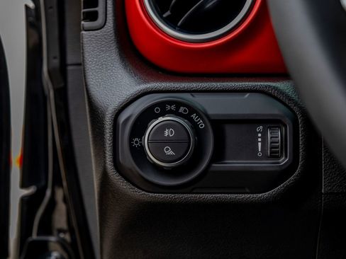 Used 2023 Jeep Gladiator Rubicon w/ LED Lighting Group image 22