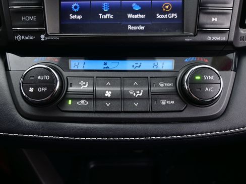 Used 2017 Toyota RAV4 XLE w/ All Weather Liner Package AWD/4WD image 21