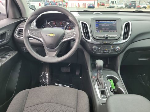 Used 2022 Chevrolet Equinox LT FWD image 9
