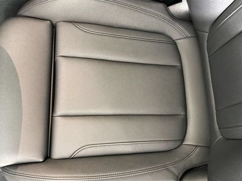 Used 2020 BMW 330i Sedan w/ Convenience Package RWD image 20