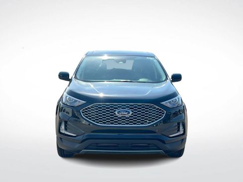 Used 2024 Ford Edge SEL w/ Convenience Package AWD/4WD image 3