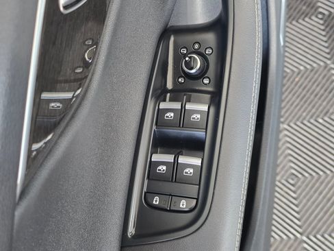 Used 2025 Audi Q7 3.0T Premium Plus AWD/4WD image 21
