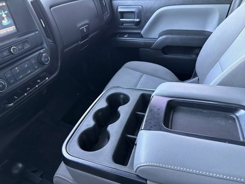 Used 2019 Chevrolet Silverado 2500 W/T w/ WT Convenience Package AWD/4WD image 17