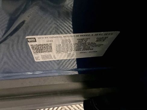 Used 2025 Chevrolet Equinox RS image 41