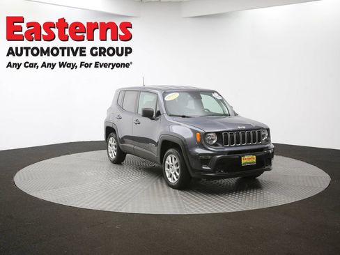 Used 2023 Jeep Renegade Latitude image 49