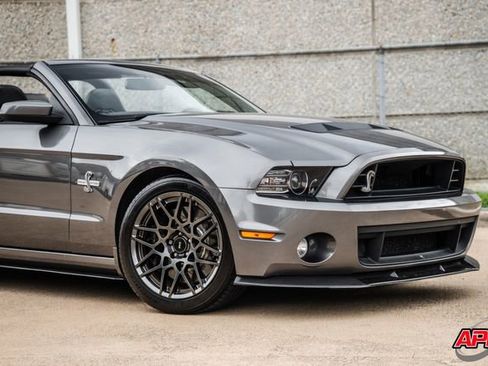 Used 2014 Ford Mustang Shelby GT500 w/ Equipment Group 821A RWD image 44
