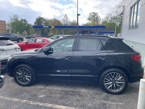 Used 2023 Audi Q3 2.0T Premium Plus w/ Premium Plus Package image 6