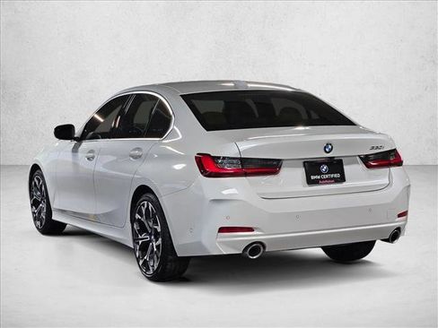 Certified 2025 BMW 330i Sedan w/ Premium Package image 7