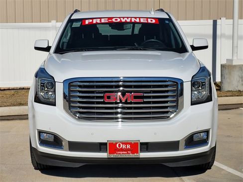 Used 2020 GMC Yukon SLT image 2