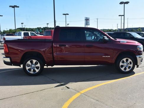 Used 2025 RAM 1500 Big Horn AWD/4WD image 4