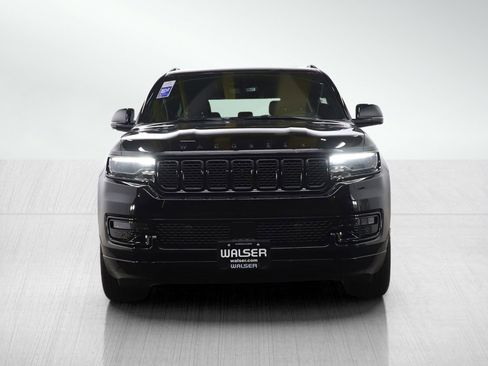 Used 2023 Jeep Wagoneer Series II w/ Convenience Group I image 8