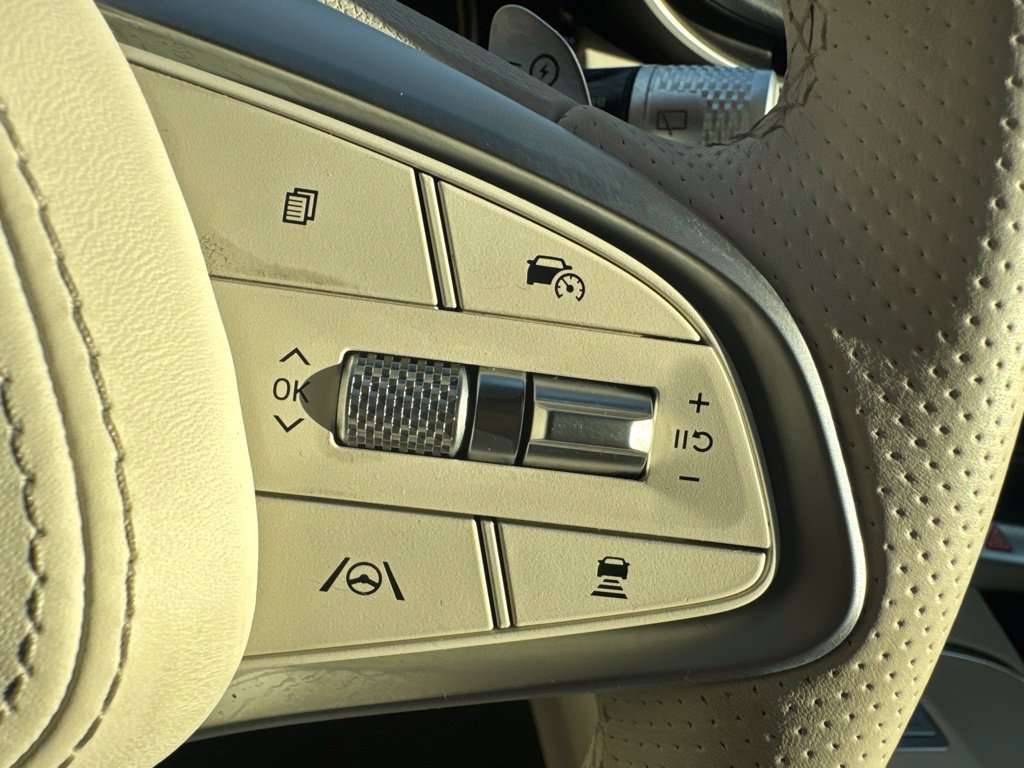 Used 2024 Genesis Electrified GV70 AWD/4WD image 14