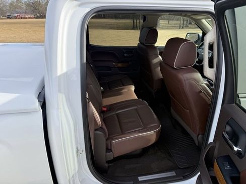 Used 2017 Chevrolet Silverado 1500 High Country image 27