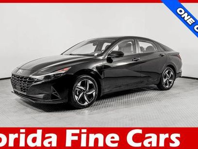 Used 2023 Hyundai Elantra SEL w/ Convenience Package
