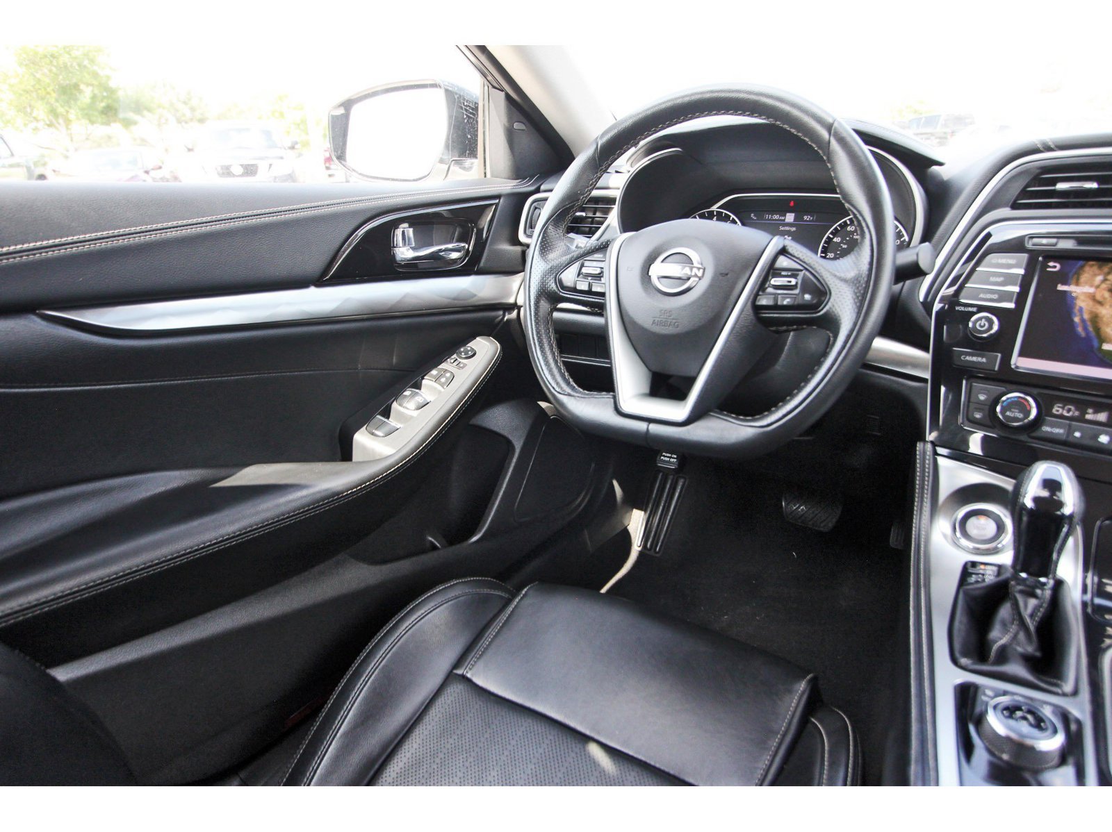 Used 2023 Nissan Maxima SV w/ Floor Mat Group FWD image 12