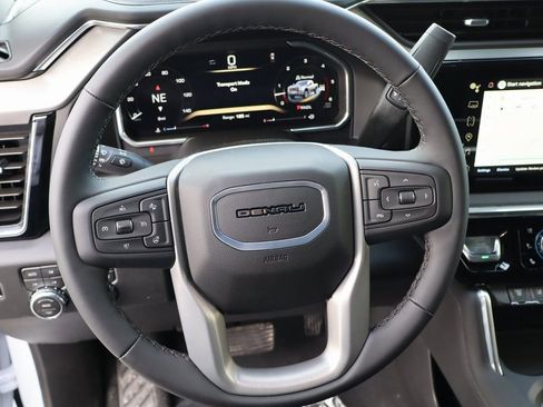New 2026 GMC Sierra 2500 Denali w/ Denali Reserve Package AWD/4WD image 16