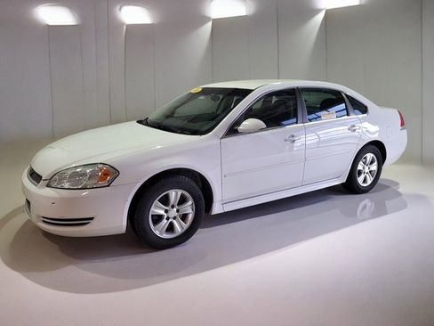 Used 2016 Chevrolet Impala Limited LS image 11