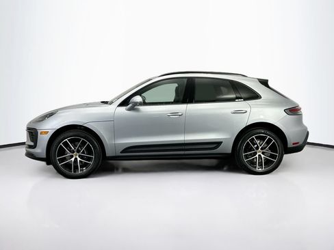 Used 2026 Porsche Macan AWD/4WD image 2