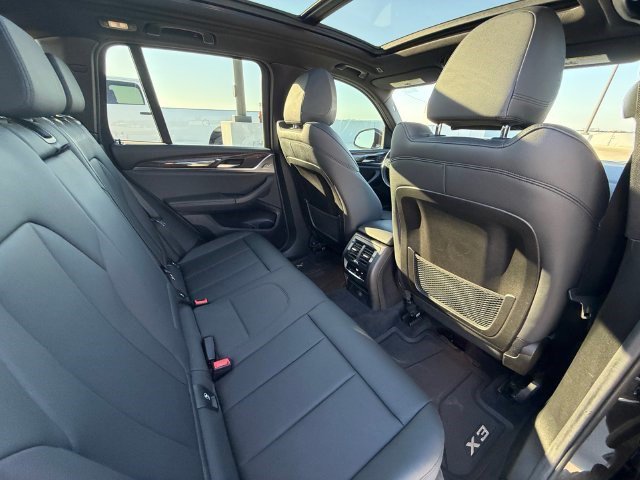 Used 2019 BMW X3 sDrive30i w/ Driving Assistance Package RWD image 17