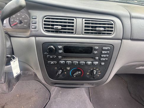 Used 2006 Ford Taurus SE image 15