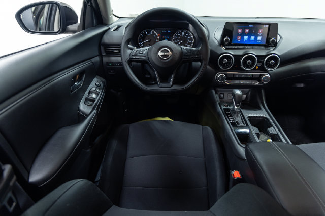 Used 2025 Nissan Sentra S FWD image 3