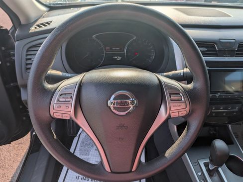 Used 2015 Nissan Altima 2.5 S w/ Special Edition Package FWD image 20
