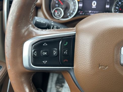 Used 2019 RAM 1500 Laramie image 31