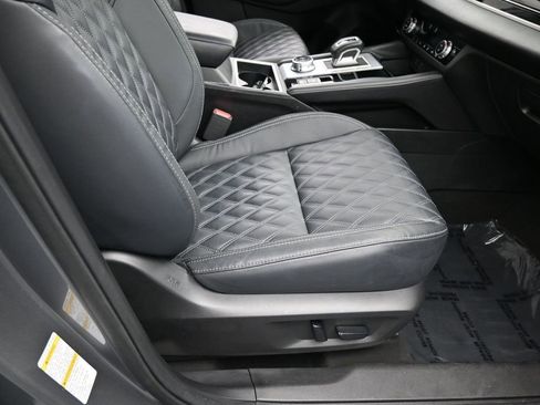 Used 2022 Mitsubishi Outlander SEL AWD/4WD image 43