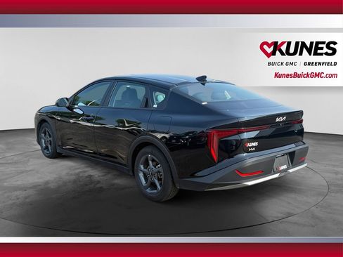 Used 2025 Kia K4 FWD image 8