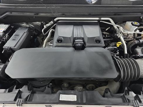 Used 2023 Chevrolet Colorado LT w/ LT Convenience Package II AWD/4WD image 20