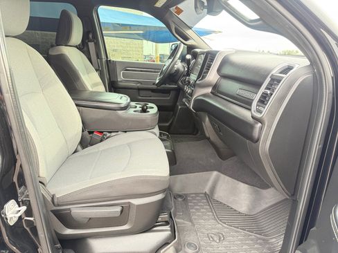 Used 2022 RAM 3500 Big Horn w/ Max Tow Package image 30