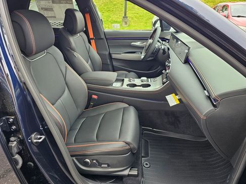 New 2026 Genesis GV70 2.5T Sport Prestige AWD/4WD image 29