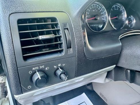 Used 2008 Chevrolet Uplander image 15