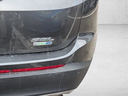 Used 2018 Ford Edge SEL w/ Class II Trailer Tow Package image 10