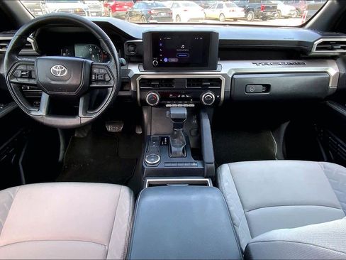 Used 2025 Toyota Tacoma SR5 image 15