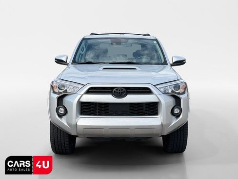 Used 2021 Toyota 4Runner TRD Off-Road Premium w/ Moonroof Package AWD/4WD image 2