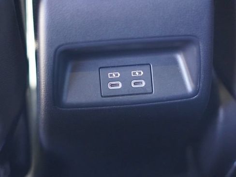 Used 2024 Toyota Corolla SE w/ SE Premium Package FWD image 37