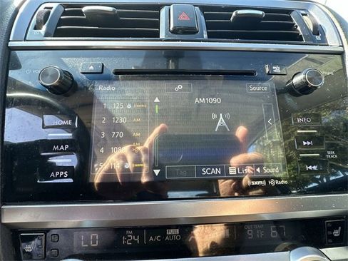 Used 2017 Subaru Legacy 2.5i Sport image 12