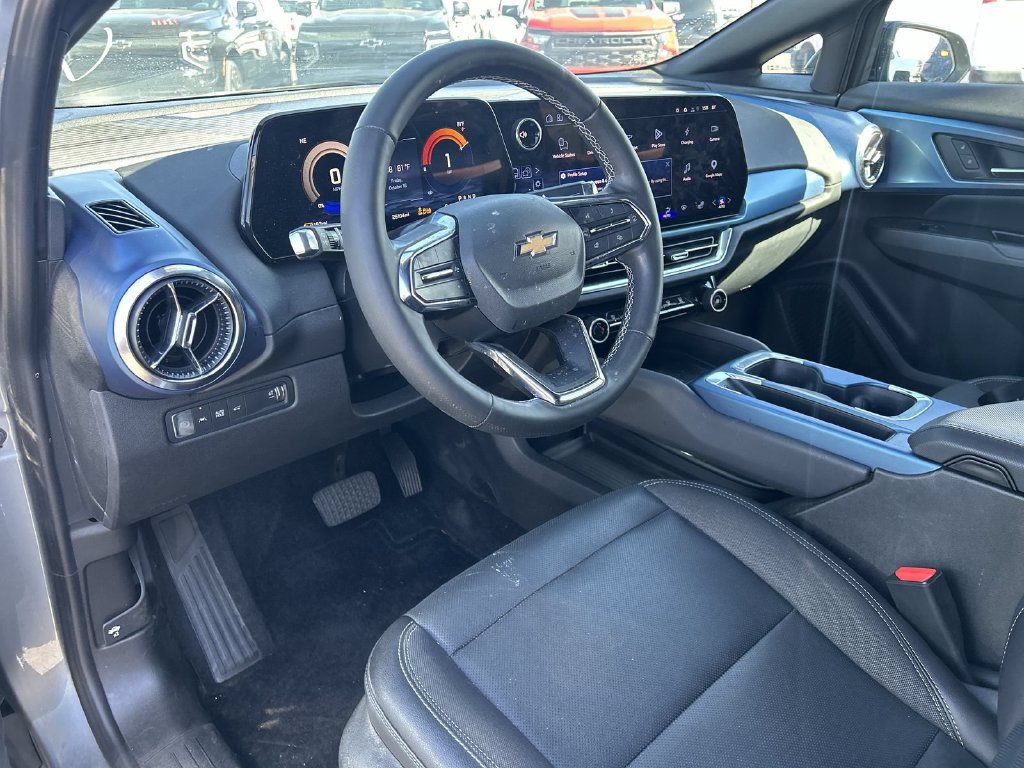 Used 2024 Chevrolet Equinox EV LT w/ LPO, Blackout Package FWD image 14