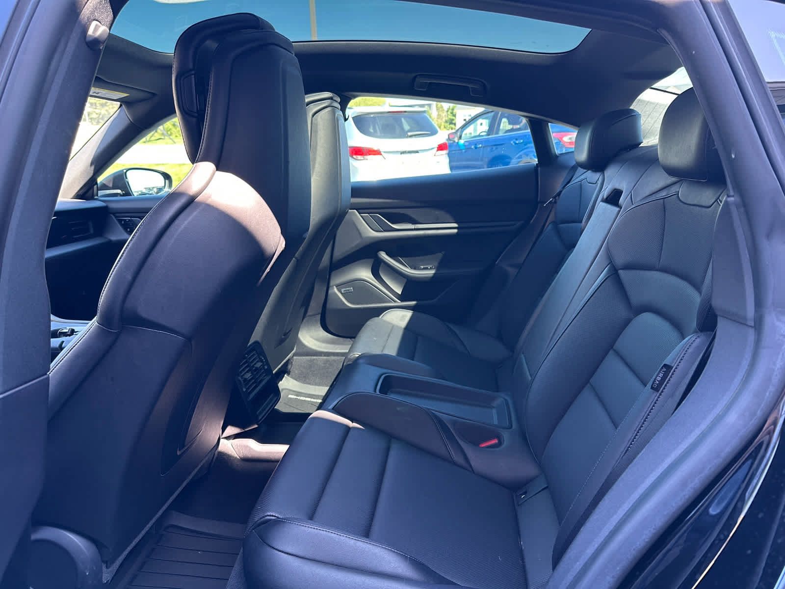 Used 2021 Porsche Taycan RWD image 8