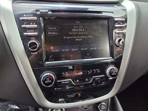 Used 2020 Nissan Murano SV image 27