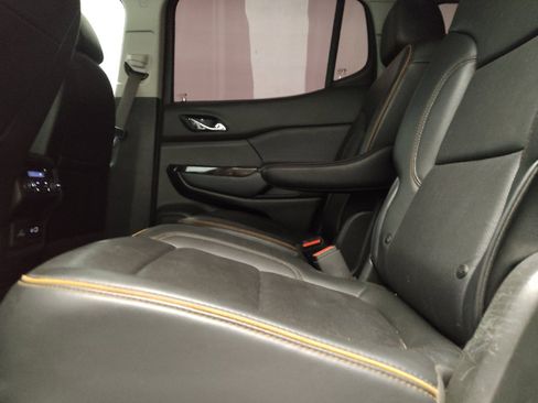 Used 2021 GMC Acadia AT4 w/ Preferred Package AWD/4WD image 18