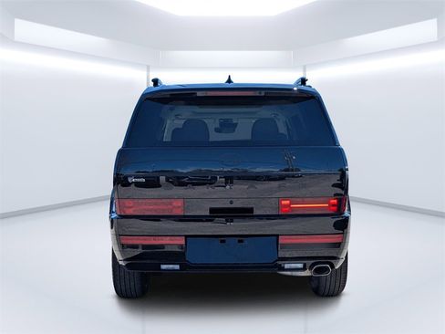 Used 2024 Hyundai Santa Fe Calligraphy image 4