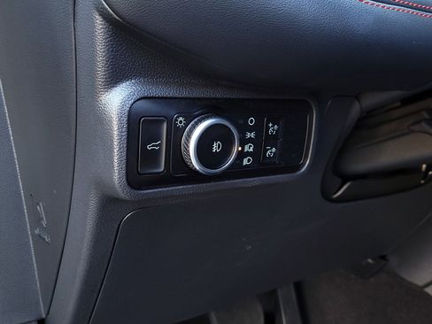 Used 2025 Ford Explorer ST-Line image 20