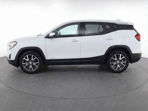 Used 2023 GMC Acadia SLT FWD image 5