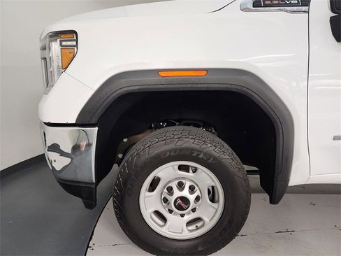 Used 2022 GMC Sierra 2500 Pro w/ Gooseneck/5TH Wheel Package image 11